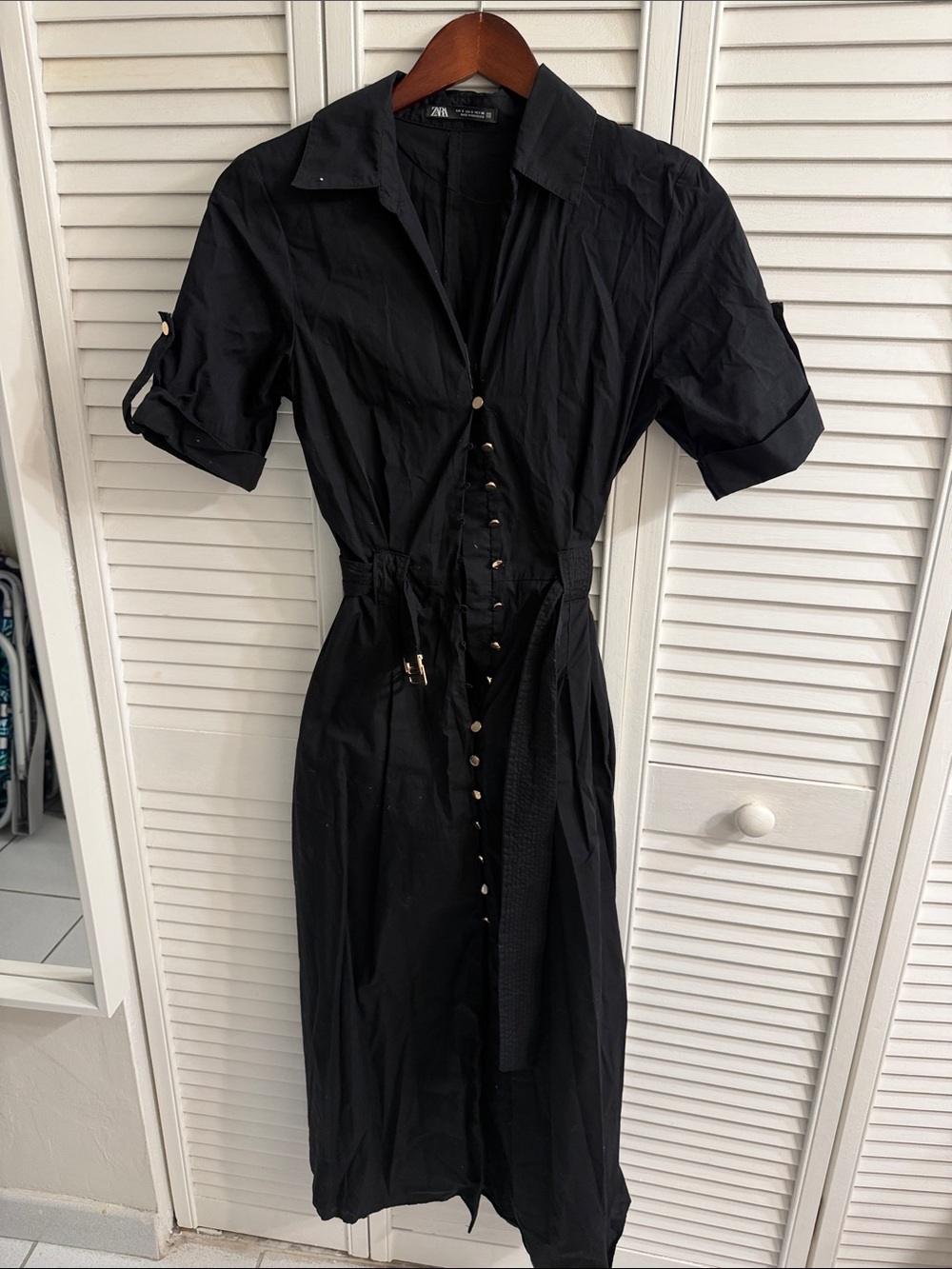 Zara Black Button-Front Midi Shirt Dress with Waist Tie